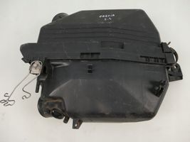 Toyota RAV 4 (XA20) Obudowa filtra powietrza 1001405480