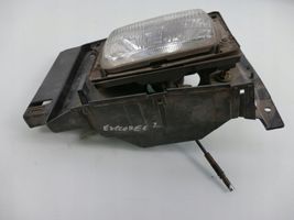 Ford Explorer Lampa przednia F37B13A045