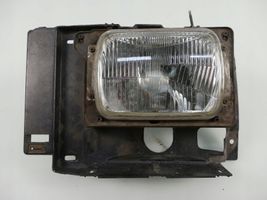 Ford Explorer Lampa przednia F37B13A045