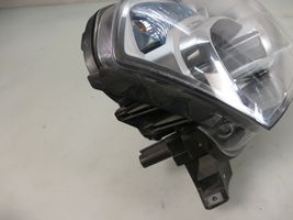 Nissan Qashqai+2 Lampa przednia 26010JD01A