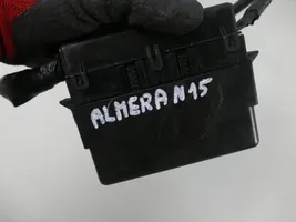 Nissan Almera Skrzynka bezpieczników / Komplet 