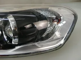 Volvo XC60 Lampa przednia 31698815