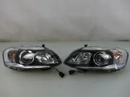 Volvo XC60 Lampa przednia 31698815