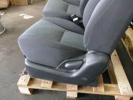 Toyota RAV 4 (XA20) Set di rivestimento sedili e portiere 