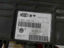 Volkswagen Golf III Sterownik / Moduł ECU 032906030G