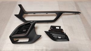 BMW 2 F44 Dekorleiste Zierleiste Blende Handschuhfach 6823310