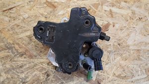 Volvo XC70 Pompe d'injection de carburant à haute pression 8692521