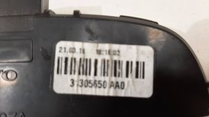 Volvo V40 Lampka podsufitki tylna 31305650