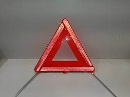 Volvo V70 Emergency warning sign 27R0303011