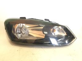 Volkswagen Cross Polo Lampa przednia 6R1941016C