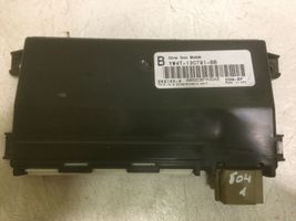 Jaguar S-Type Module confort YW4T13C791BB