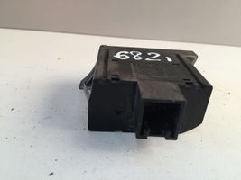 Audi A4 S4 B7 8E 8H Interruttore di regolazione livello altezza dei fari 8E2919094