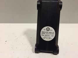 Volkswagen Golf V Vahvistin 1K0035463D