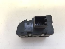 Audi A6 S6 C6 4F Citu veidu slēdži / pogas / pārslēdzēji 4F2927227A