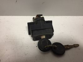 Volkswagen Golf II Tailgate lock latch 