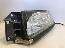 Mazda 323 Lampa przednia 