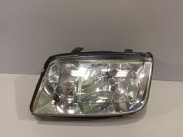 Volkswagen Bora Lampa przednia 083411106L