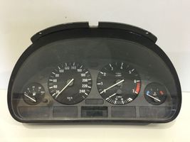 BMW 5 E39 Compteur de vitesse tableau de bord 62118372359