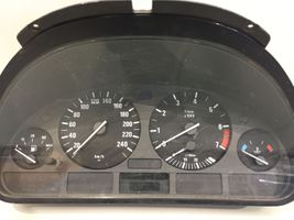 BMW 5 E39 Licznik / Prędkościomierz 62118372359