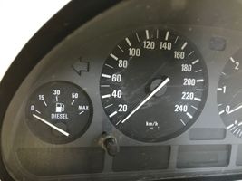 BMW 5 E39 Licznik / Prędkościomierz 62118375902