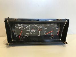 Audi 80 90 B2 Spidometras (prietaisų skydelis) 88471067