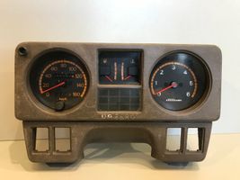 Mitsubishi Pajero Compteur de vitesse tableau de bord MB281034