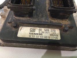 Opel Astra G Calculateur moteur ECU 90569370