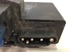 Mercedes-Benz E W210 Module de fusibles A2105400372