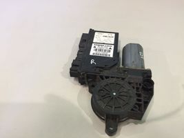 Audi A4 S4 B6 8E 8H Priekinis varikliukas langų pakėlėjo 8E2959801B