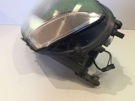 Volkswagen PASSAT B7 Lampa przednia 3AC941005