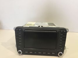 Volkswagen PASSAT B6 Unidad delantera de radio/CD/DVD/GPS 1K0035198B