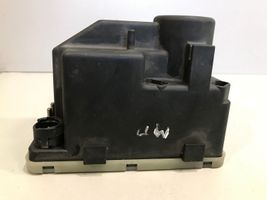 Mercedes-Benz 190 W201 Keskuslukituksen alipainepumppu 0008001148