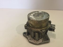 Mitsubishi Carisma Pompe à vide 