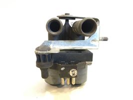 Mercedes-Benz C W202 Coolant heater control valve 0018303484