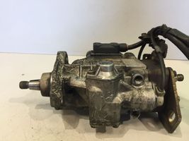 Volkswagen PASSAT B5 Bomba de alta presión de inyección de combustible 028130115A