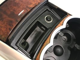 Mercedes-Benz R W251 Consolle centrale del vano portaoggetti A2516802017