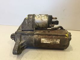 Volkswagen Golf IV Starter motor 020911023R