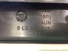 Audi A3 S3 8L Etuoven kynnyksen suojalista 8L3853905
