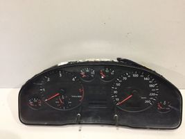 Audi A6 S6 C5 4B Compteur de vitesse tableau de bord 4B0919860E