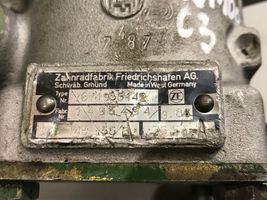 Audi 100 200 5000 C3 Ohjaustehostimen pumppu 7671955142