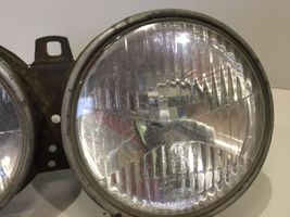 BMW 3 E30 Lampa przednia 303126082