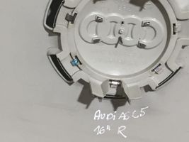 Audi A6 S6 C5 4B Originalus R 16 rato gaubtas (-ai) 8P0601147A