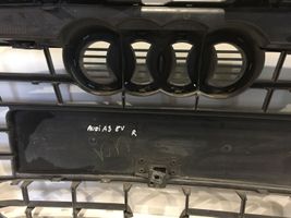 Audi A3 S3 8V Grille calandre supérieure de pare-chocs avant 8V3853651A