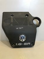 Volkswagen Bora Couvercle cache moteur 06A103925