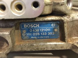 Audi 80 90 B3 Rozdzielacz paliwa 026133353