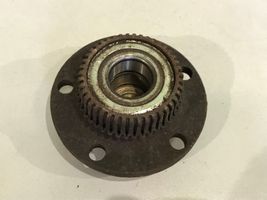 Volkswagen Golf IV Rear wheel hub 