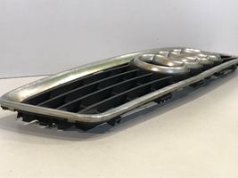 Audi A4 S4 B5 8D Kühlergrill 8D0853651R