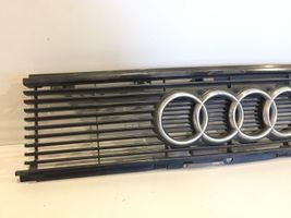 Audi 80 90 B2 Передняя решётка 811853655D