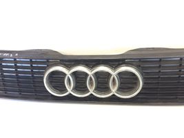 Audi 80 90 B3 Griglia superiore del radiatore paraurti anteriore 893853655