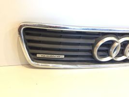 Audi A4 S4 B5 8D Atrapa chłodnicy / Grill 8D0853651